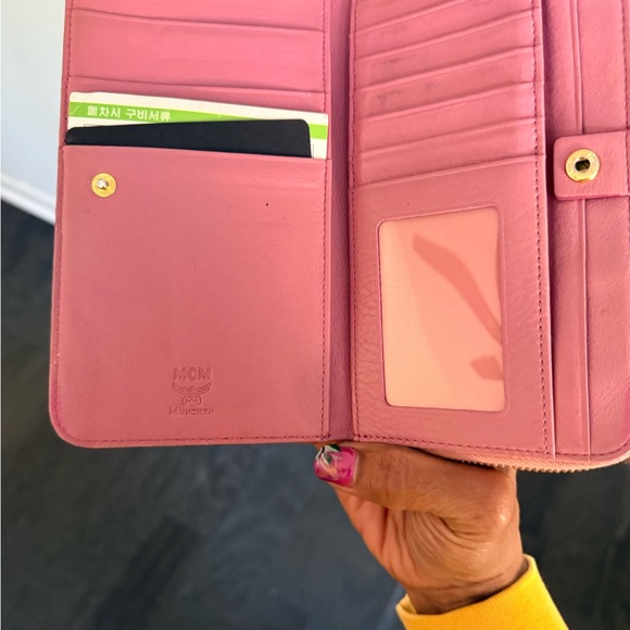 MCM Pink Leather Women's Wallet - Picture 6 of 9